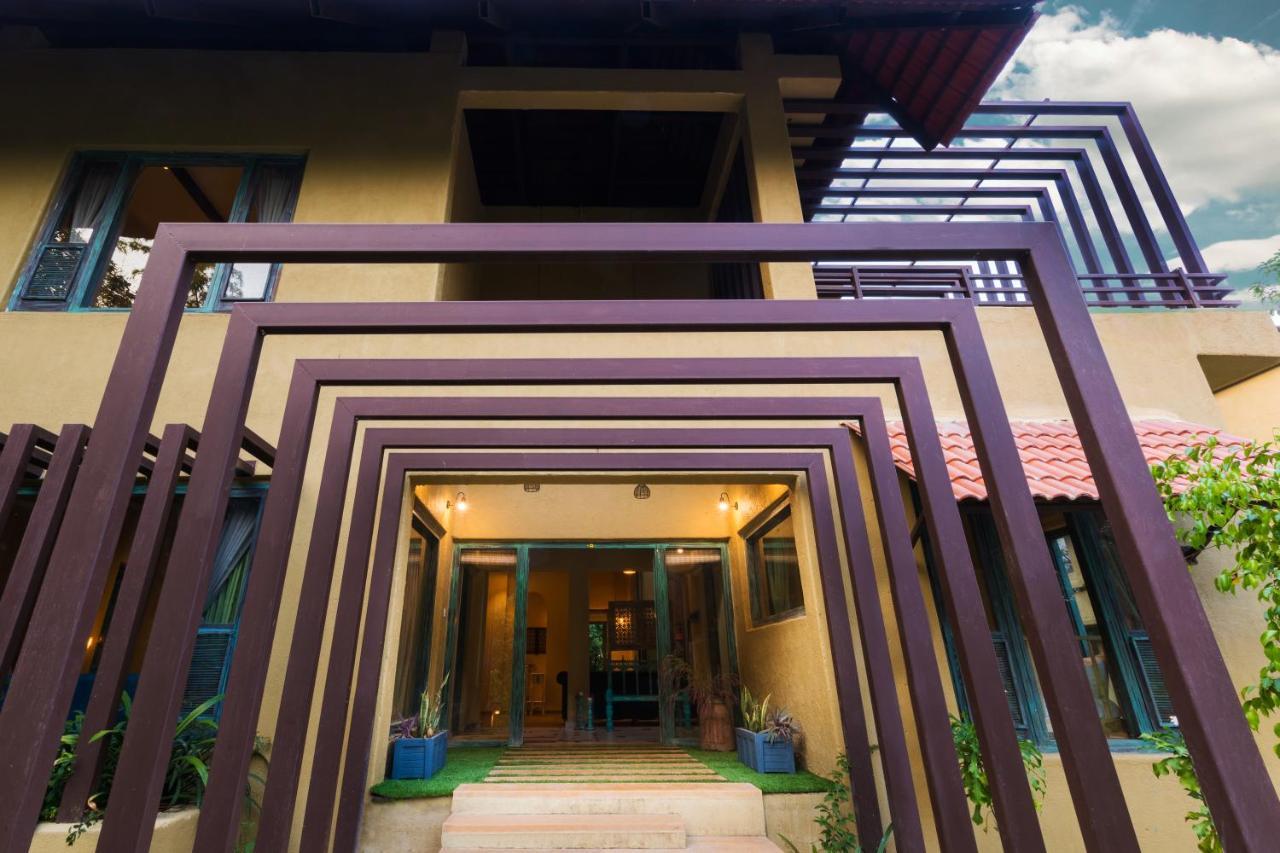Vannraj Resort And Spa Khawāsa Eksteriør billede
