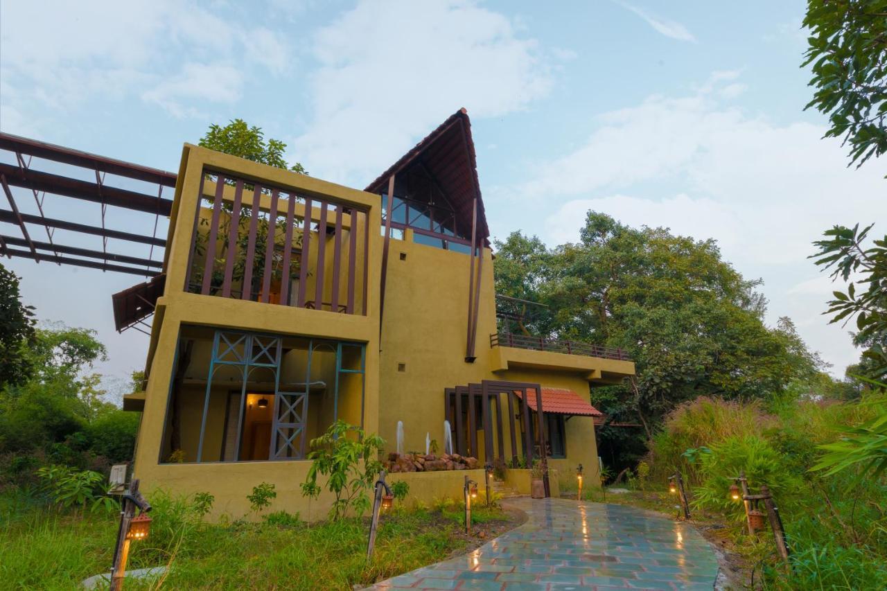 Vannraj Resort And Spa Khawāsa Eksteriør billede
