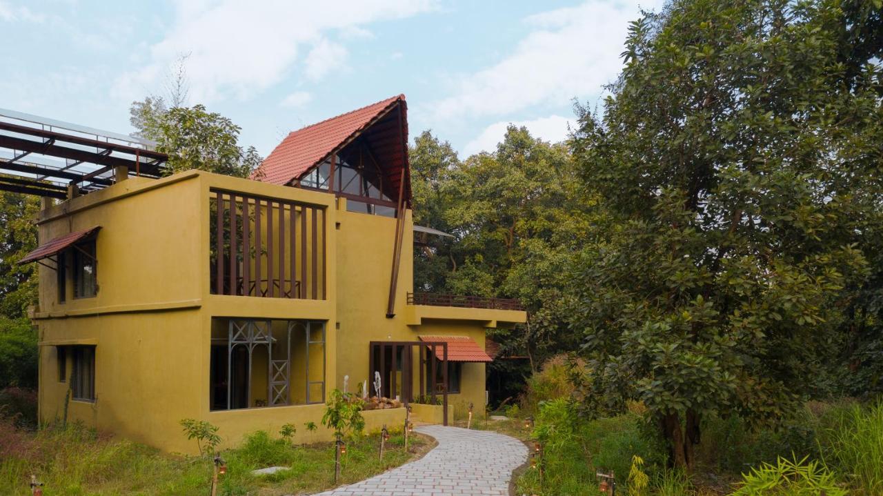 Vannraj Resort And Spa Khawāsa Eksteriør billede