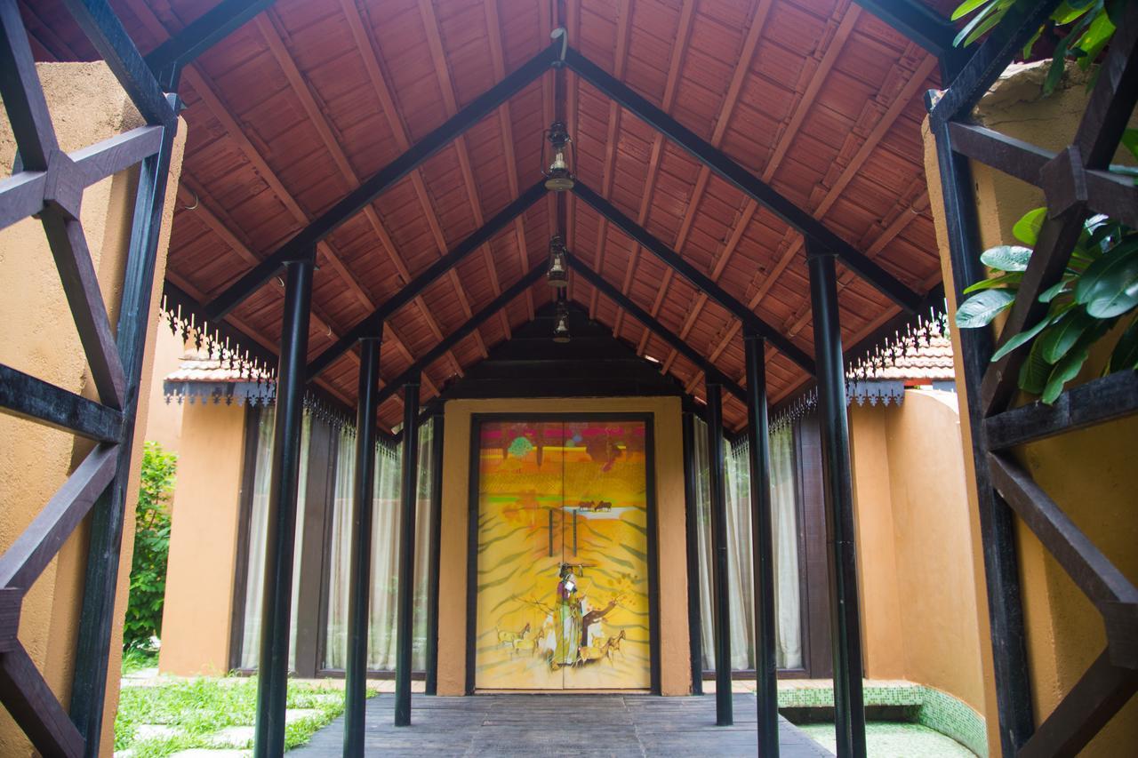 Vannraj Resort And Spa Khawāsa Eksteriør billede
